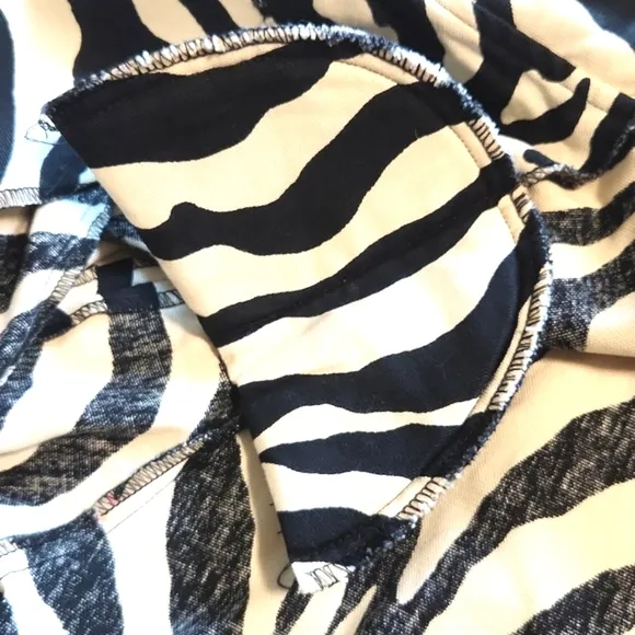 Painted Pony Zebra Print 100% Cotton Blazer Jacket Size Large EUC!!