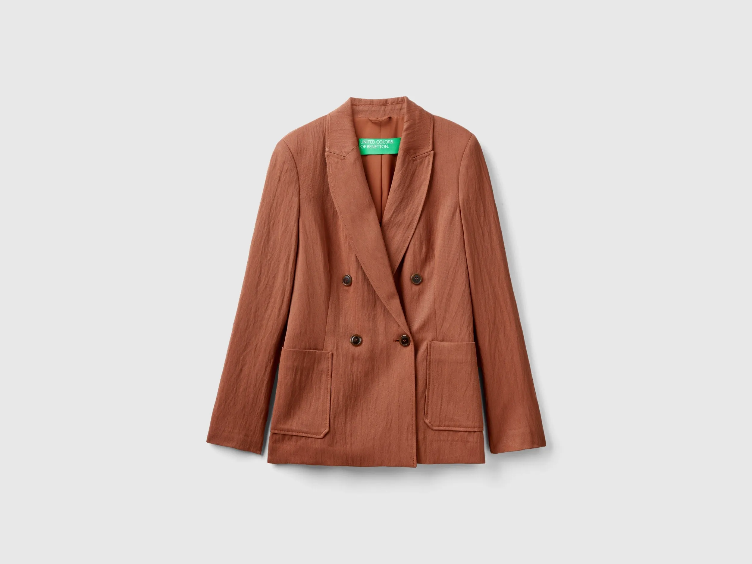 Peaked Lapel Collar Solid Blazer