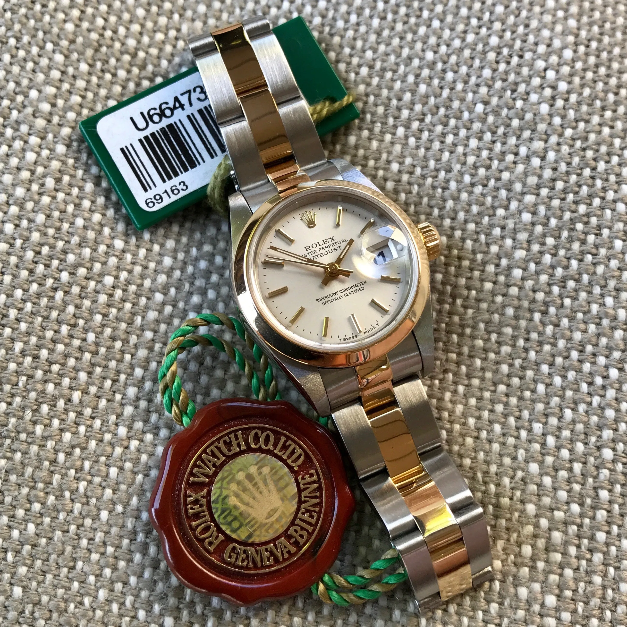 Rolex Datejust 69163 Silver Two Tone Oyster Steel Gold Ladies Wristwatch Box & Papers