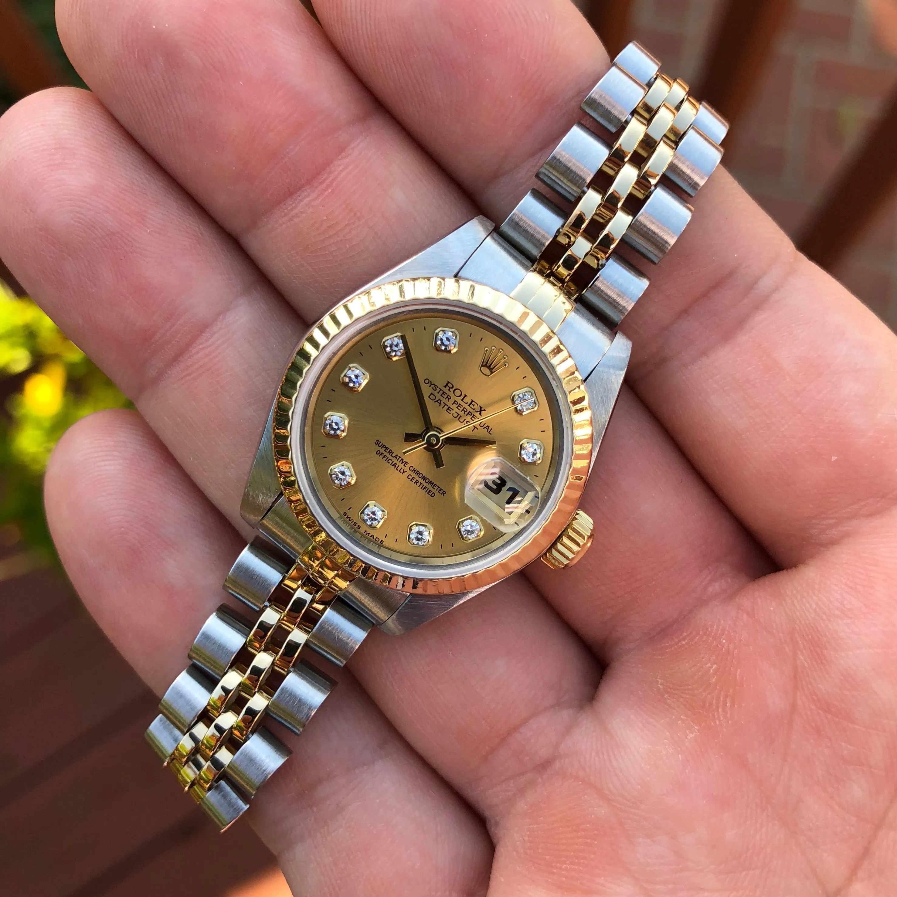 Rolex Datejust 69173 Ladies Two Tone Champagne Diamond Dial Steel 18K Wristwatch Circa 1995