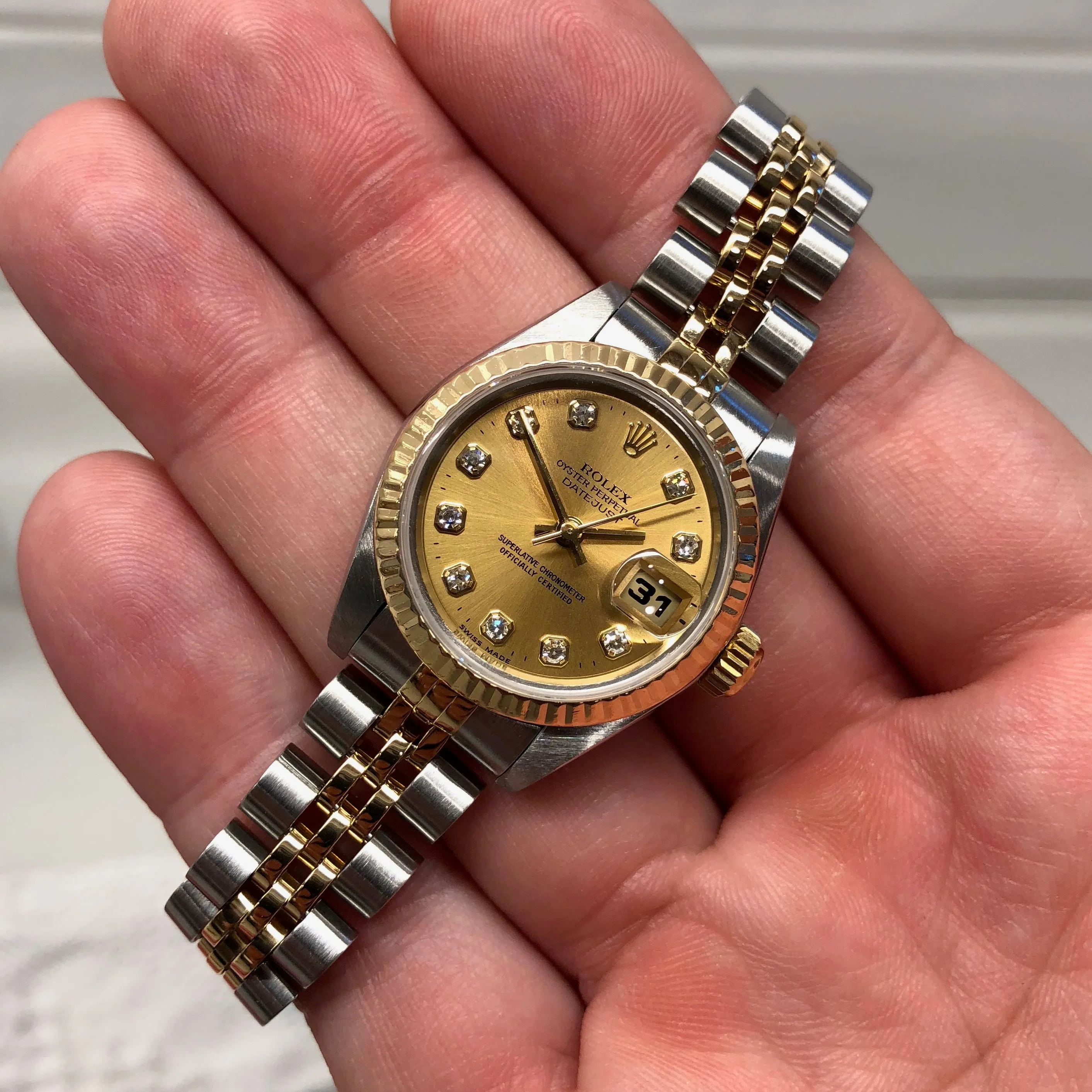 Rolex Datejust 69173 Ladies Two Tone Champagne Diamond Dial Steel 18K Wristwatch Circa 1995