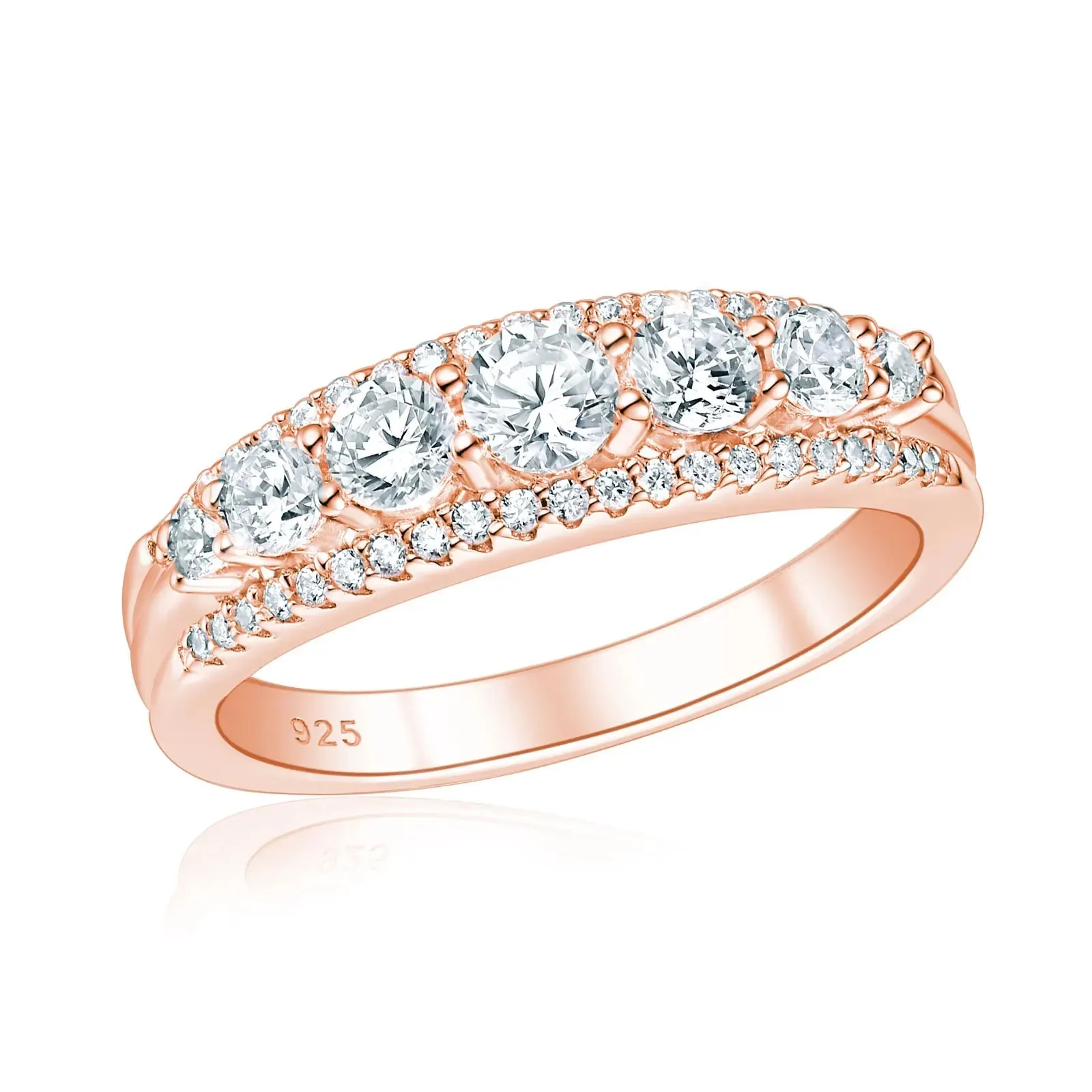 Round Cut Diamond Women's Wedding Band
