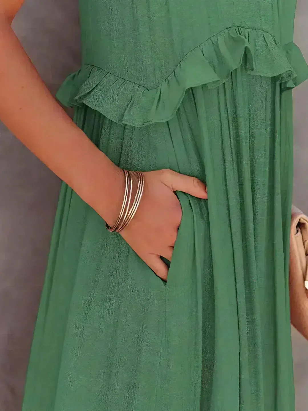 Sarah | Maxy Ruffle Halter Dress (Almost sold out)