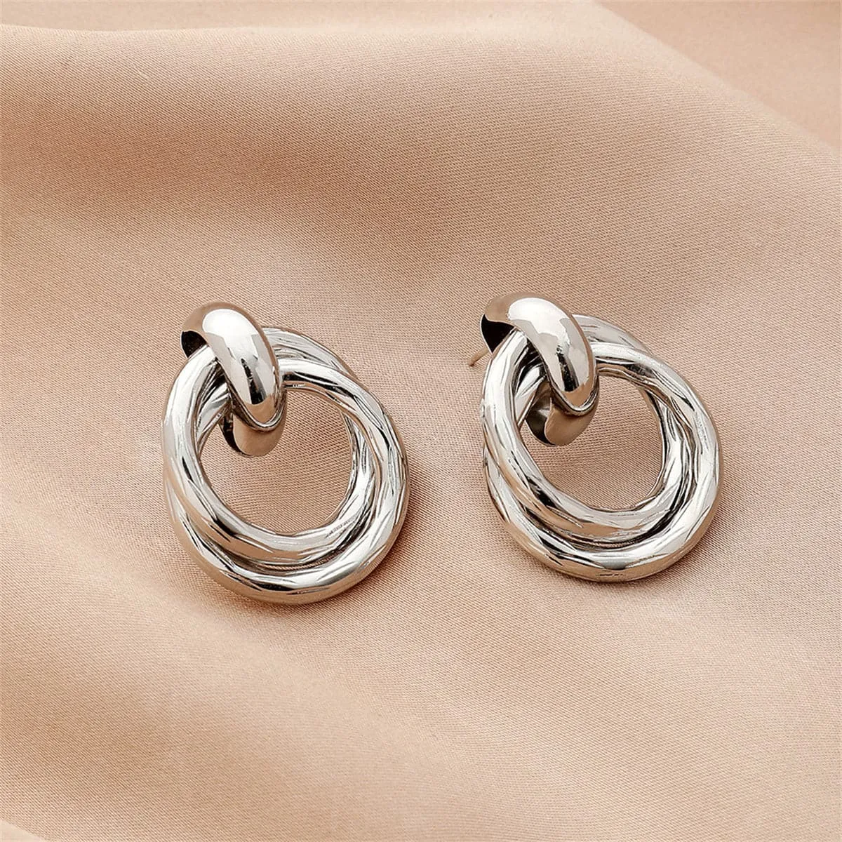 Silver-Plated Double Circle Interlocked Stud Earrings