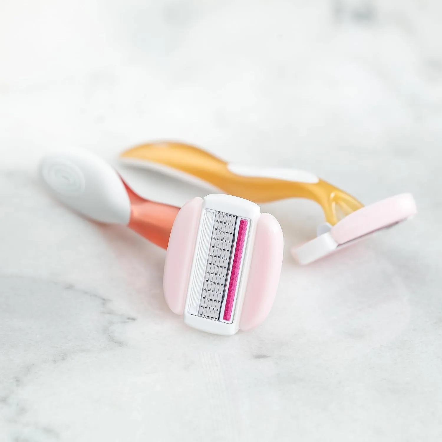 Soleil Glide Disposable Razors for Women, 5 Blades with Shea Butter Moisture Strip for a Smooth Glide, 2 Piece Razor Set