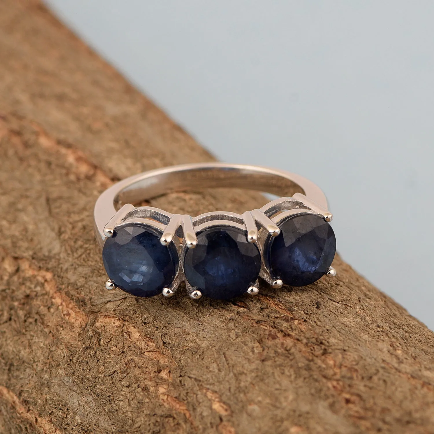 Sterling Silver Natural Blue Sapphire 3.55 Ctw Women's 3-Stone Design Ring