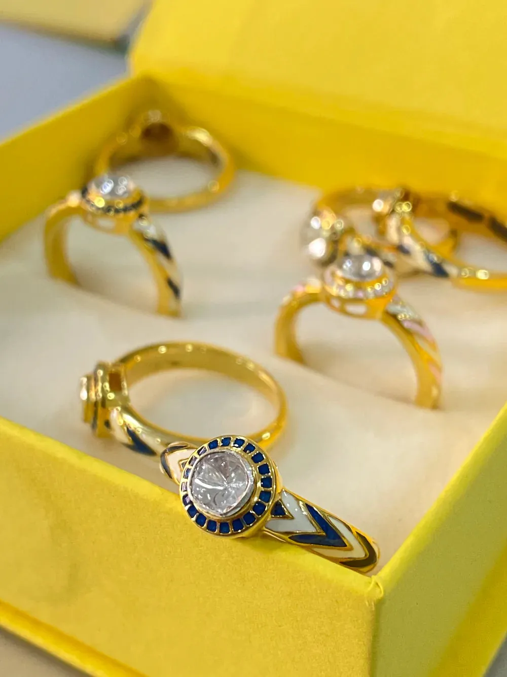Tila Ring - blue & ivory (s8)