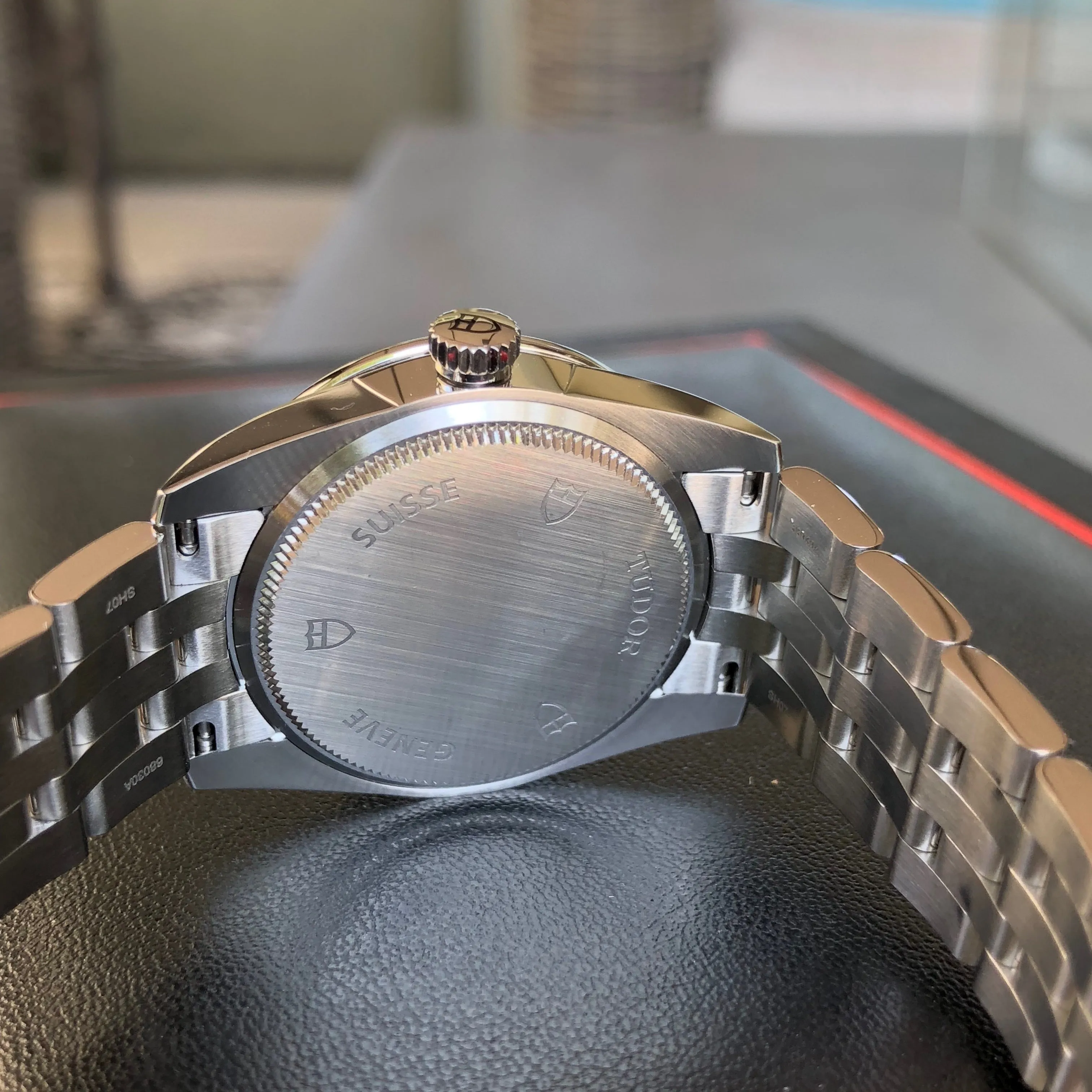 Tudor Glamour Date 31 53020 Silver Diamond Dial Bezel Stainless Steel Automatic Ladies Wristwatch