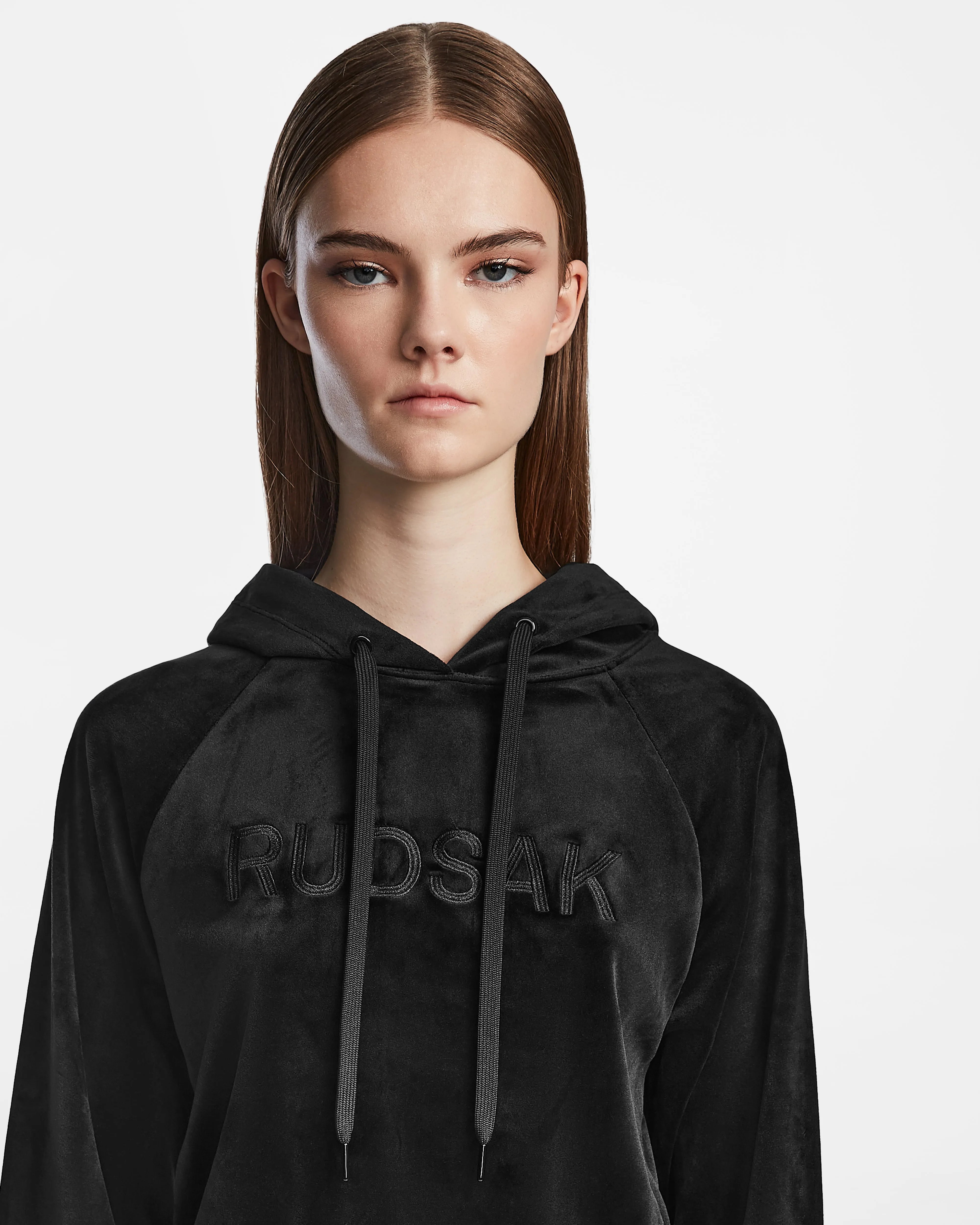 VALERIA - L523500 Black