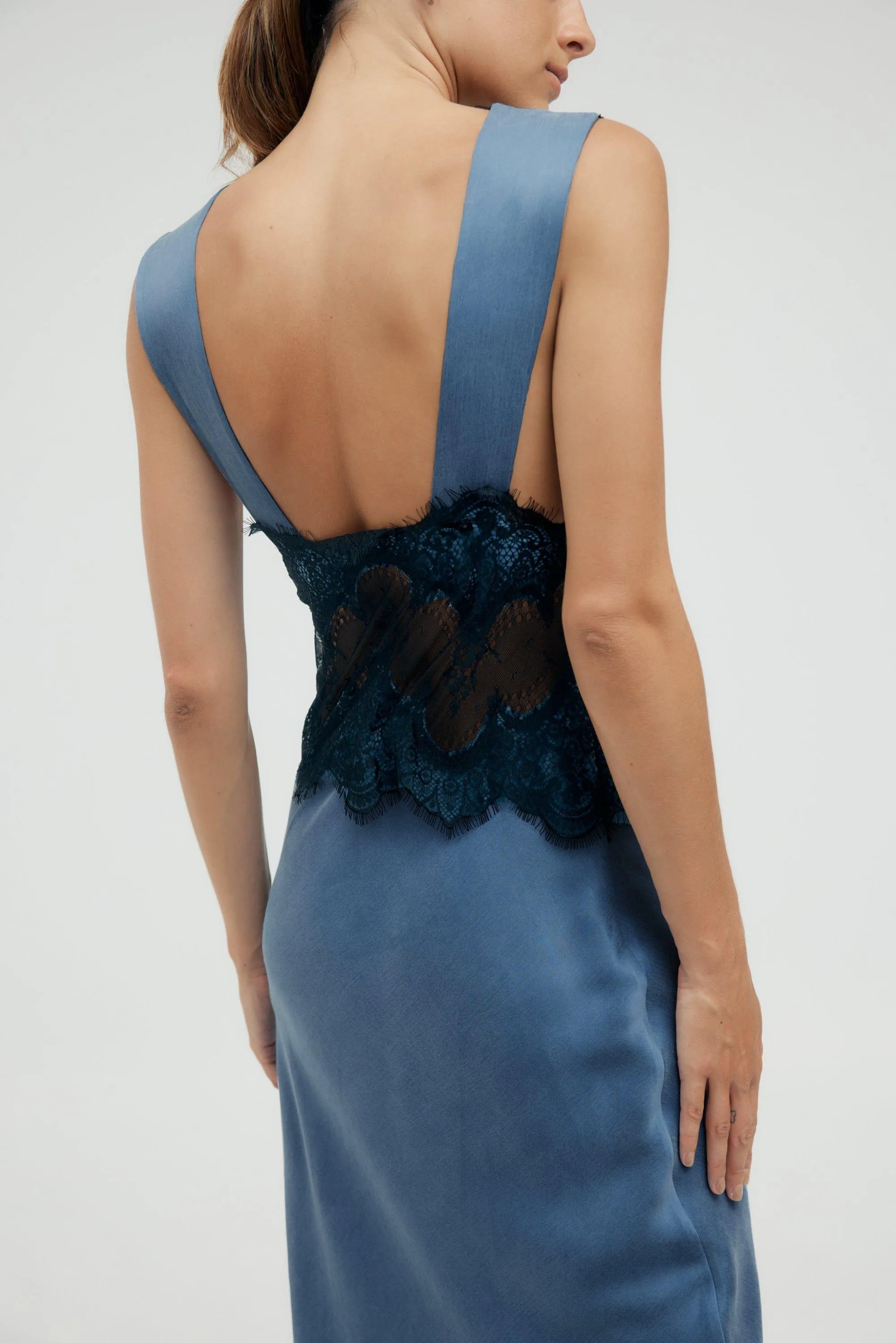 VISIONS LACE DEEP V MAXI DRESS | SAPPHIRE