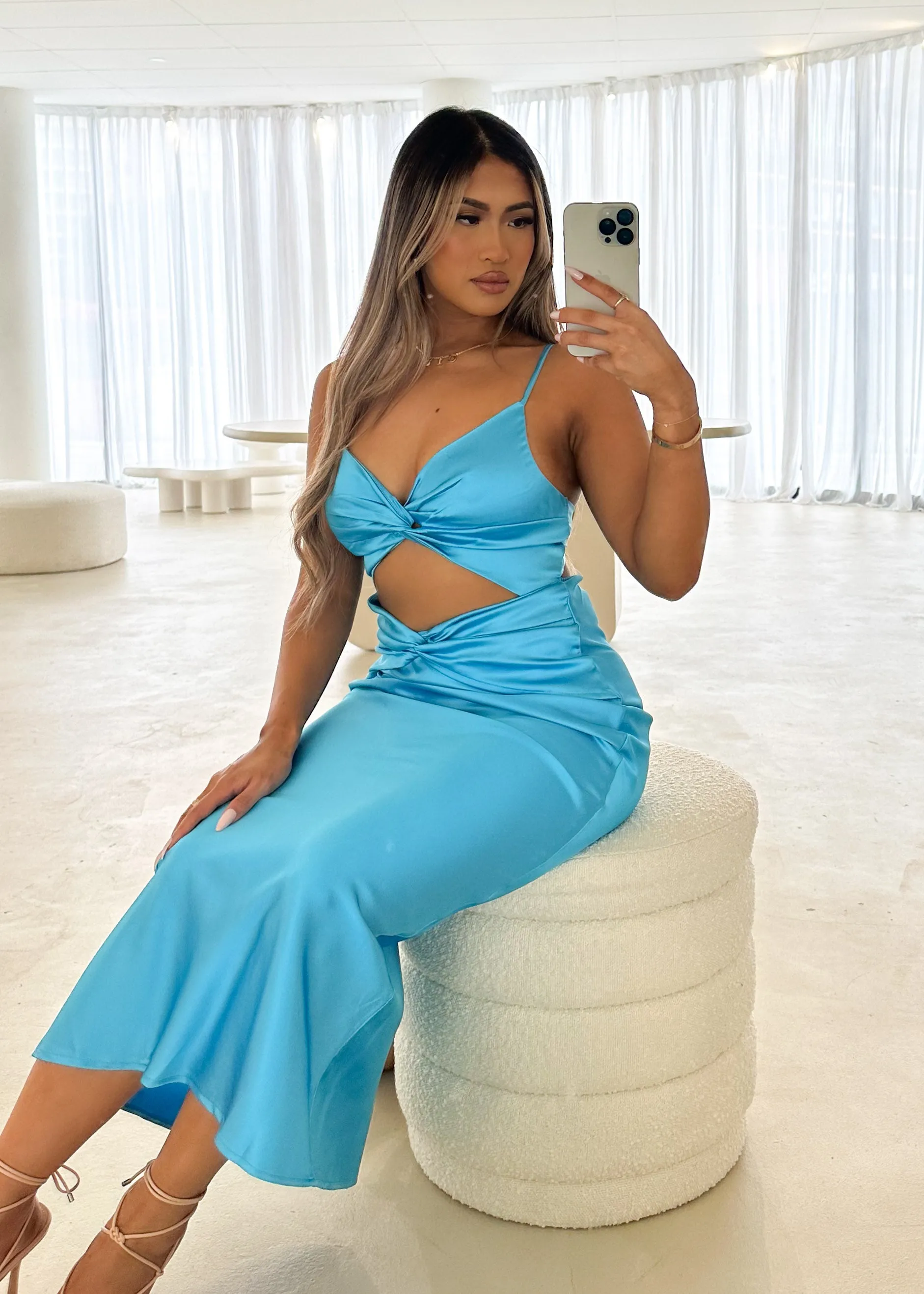 Vivine Midi Dress - Blue