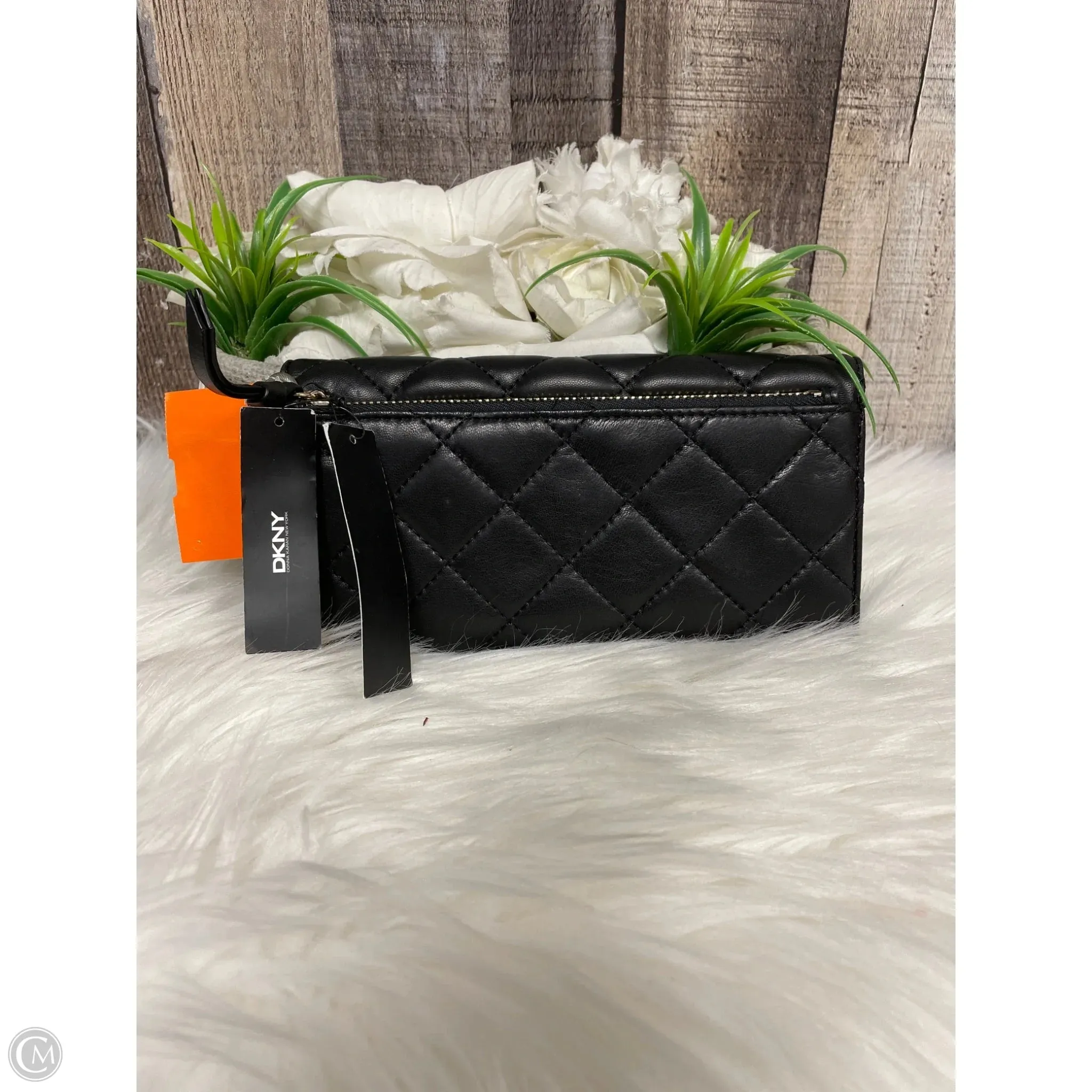 Wallet Leather By Dkny, Size: Medium