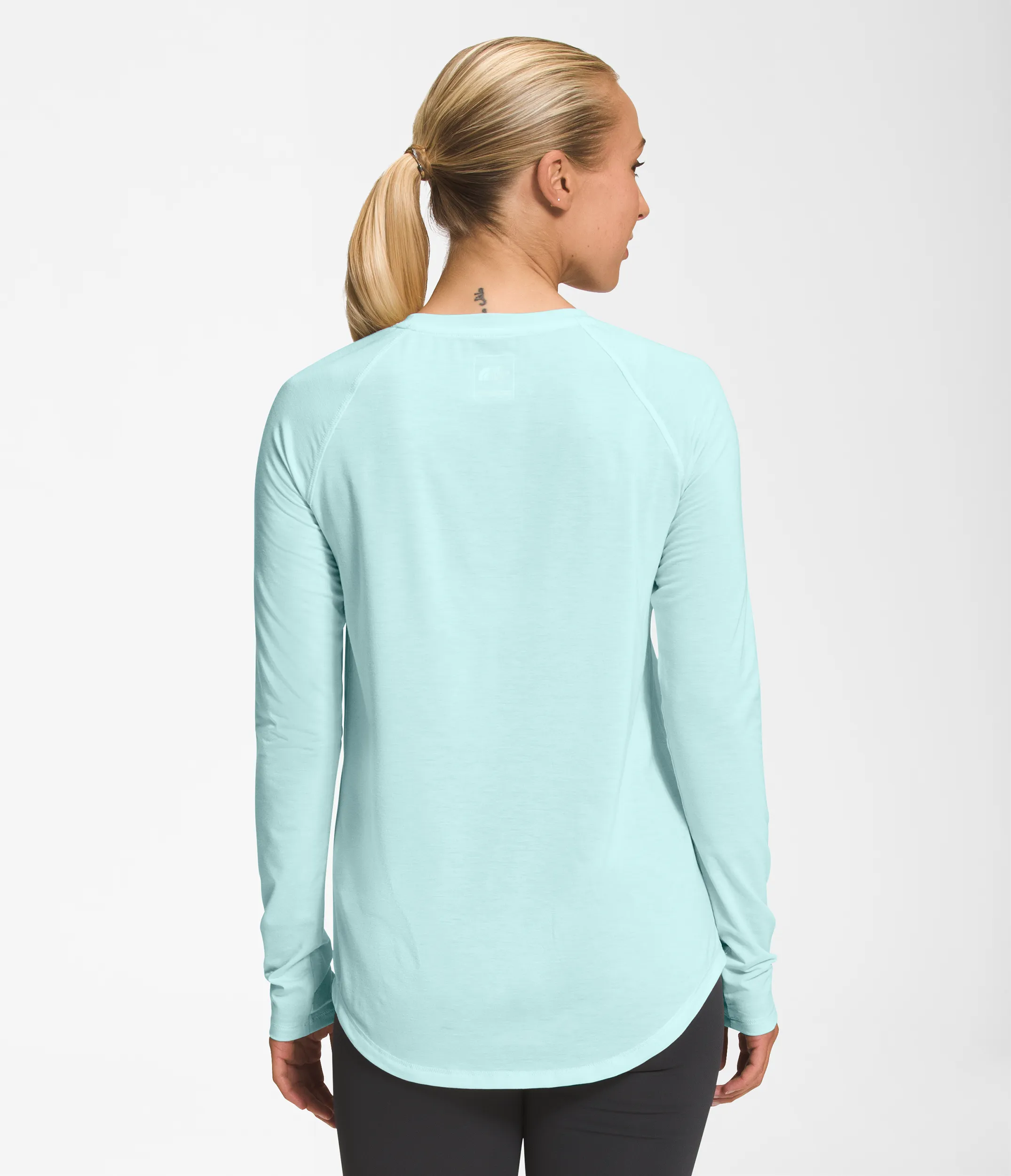 Wander Hi-Low Long-Sleeve (Women's) - NF0A7WXO - Past Season