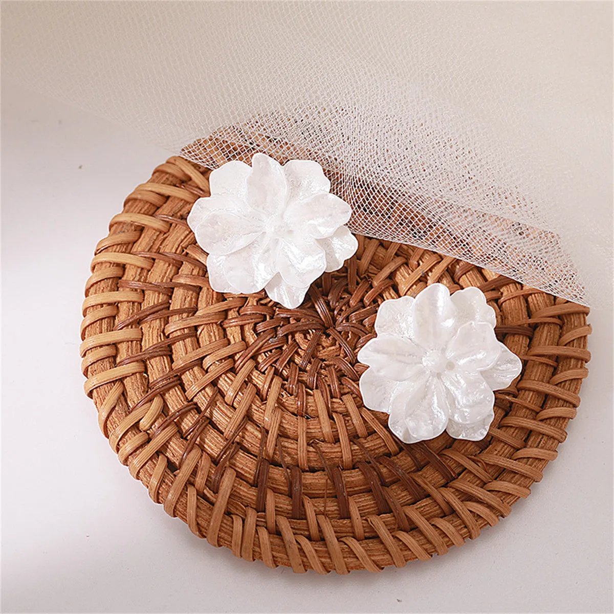White Acrylic Flower Stud Earrings