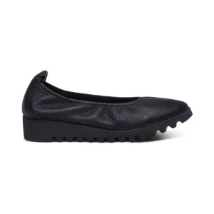 WOMEN'S AETREX BRIANNA BALLET FLAT | BLACK