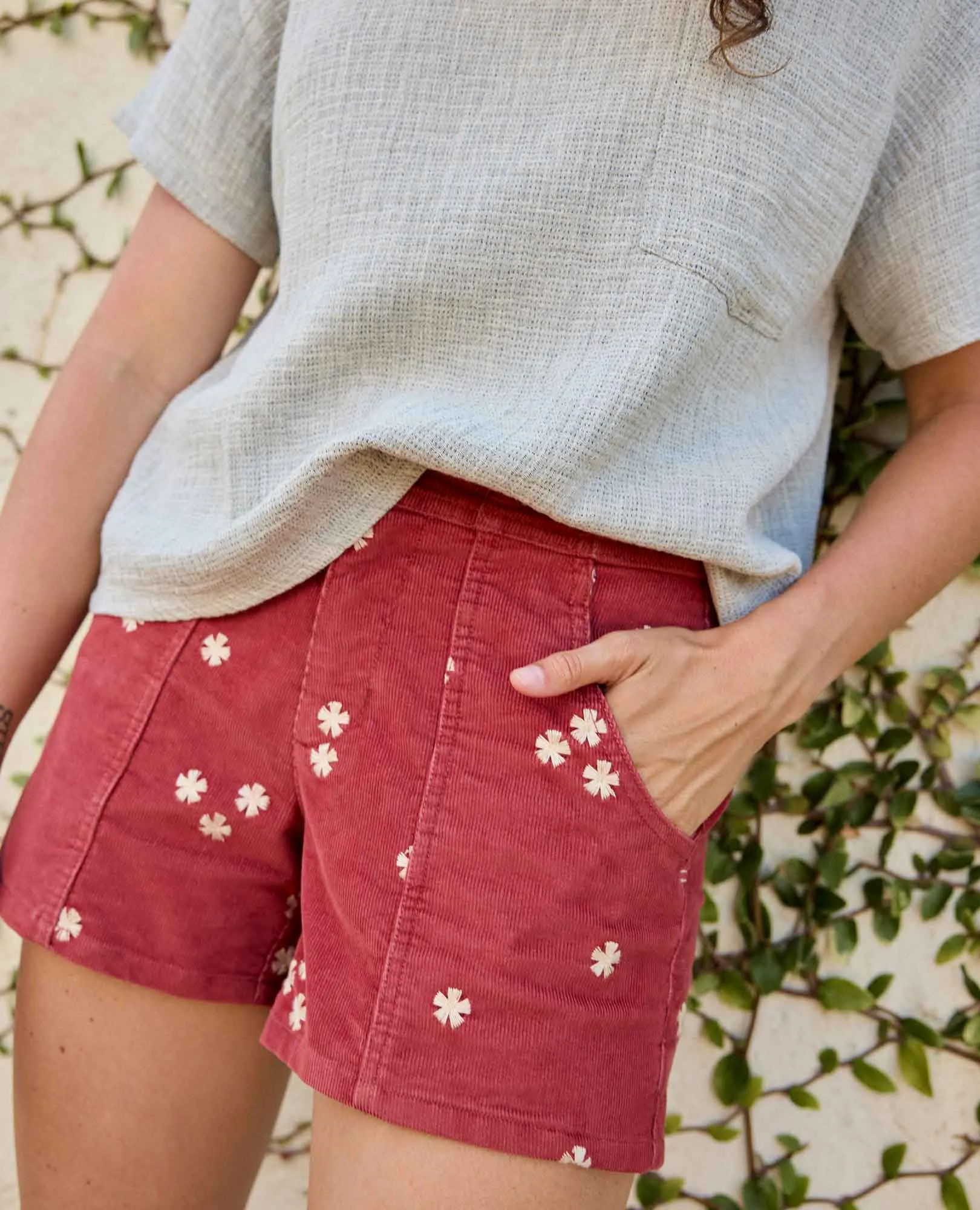 Women's Coaster Cord Short