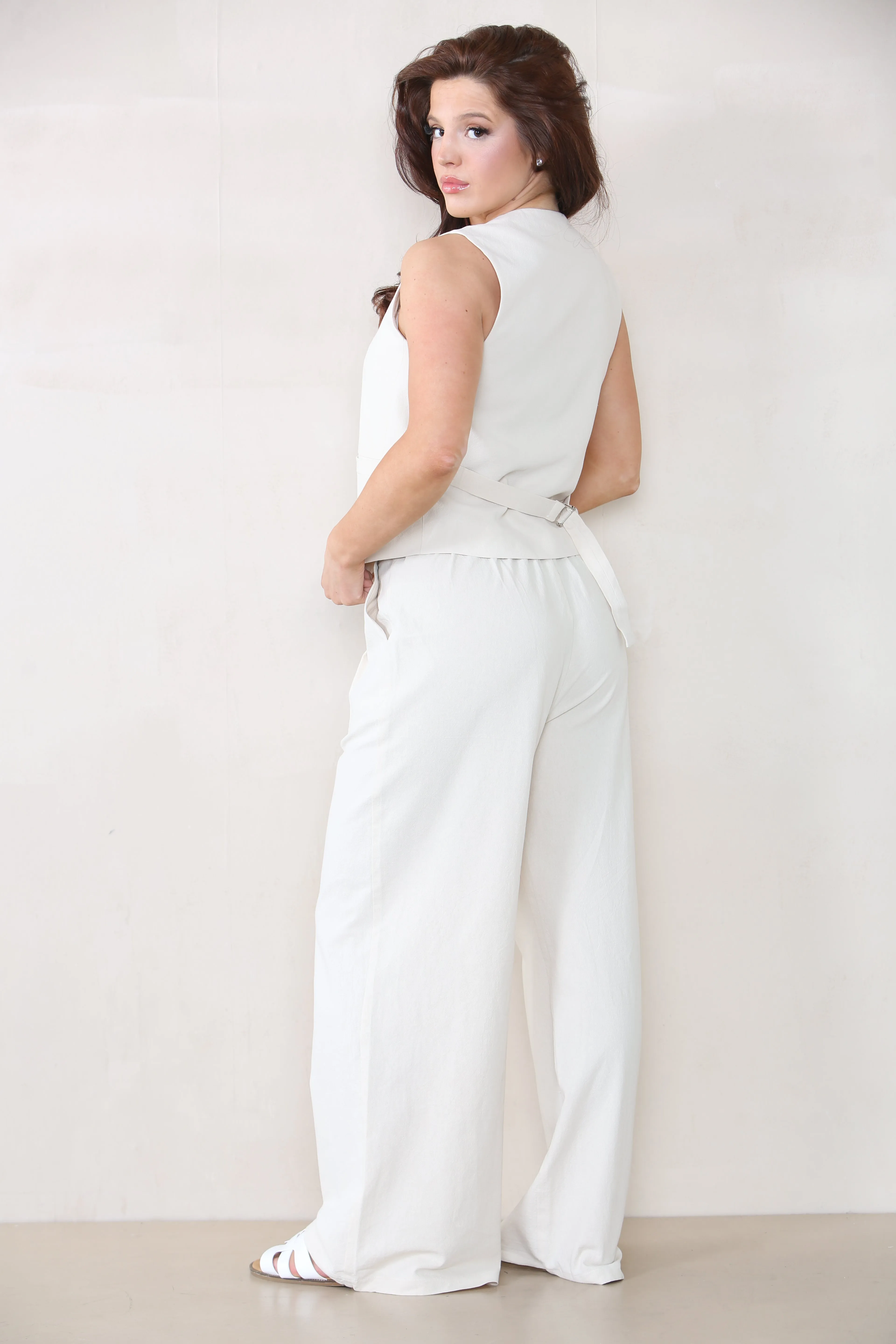 Women's Commuter V Neck Sleeveless Button Up Top & Wide Leg Trousers Co-ord