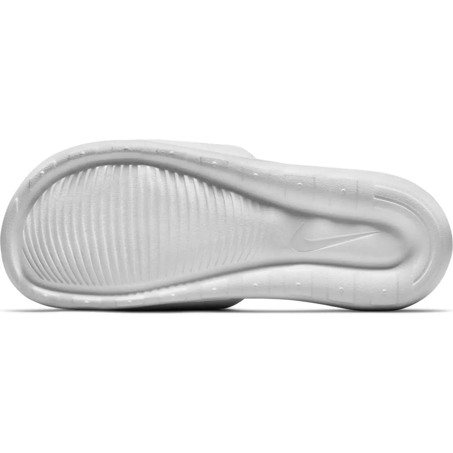 Women's Nike Victori One