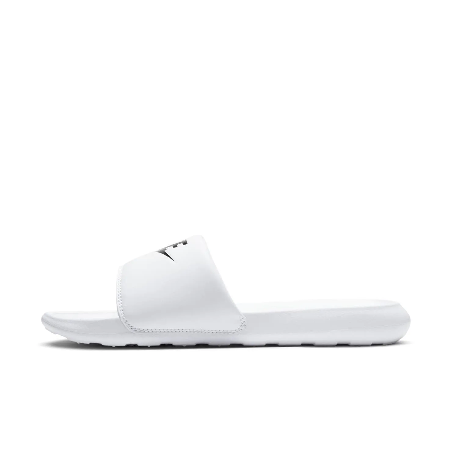Women's Nike Victori One