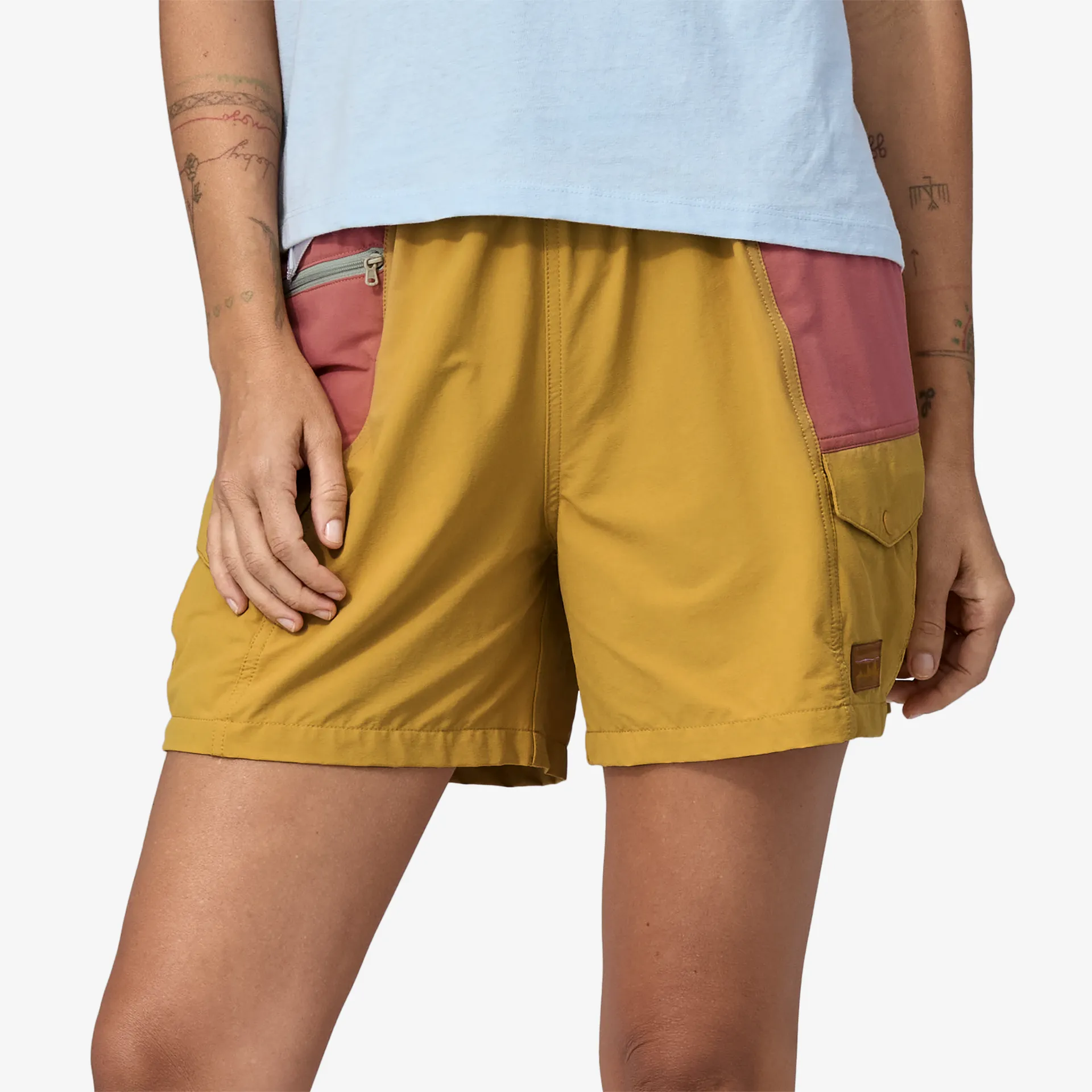 Women's Outdoor Everyday Shorts - 4"