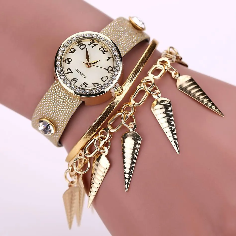 Women's Pine Cone Fashion Watch In 4 Colors