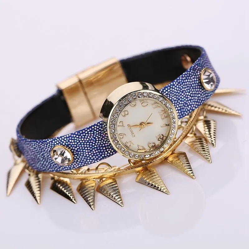 Women's Pine Cone Fashion Watch In 4 Colors