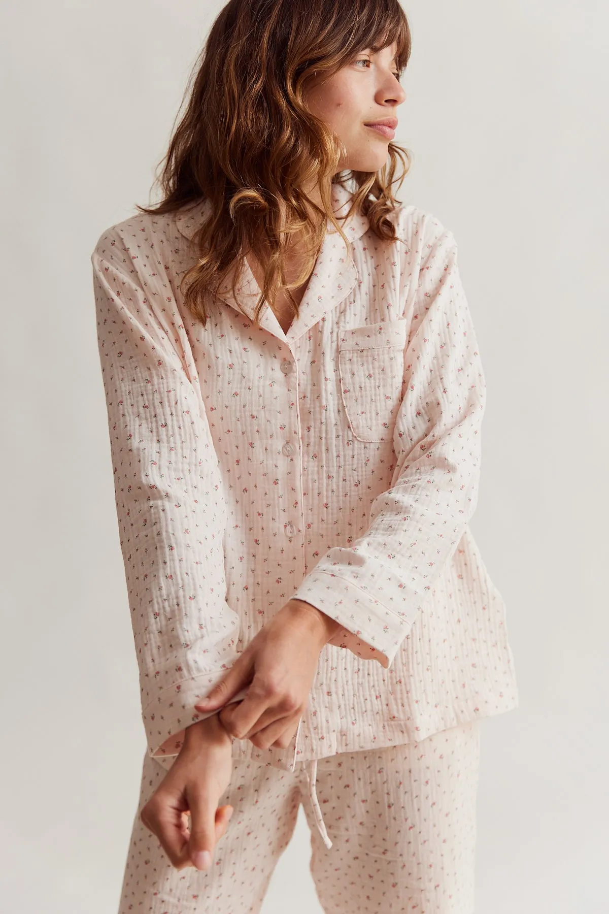 WOMENS TRADITIONAL PYJAMA SET | BLUSH FLORAL MUSLIN