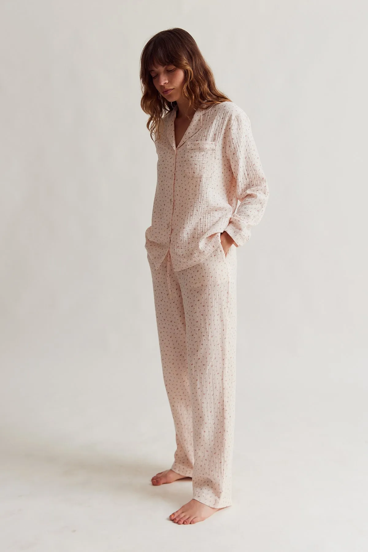 WOMENS TRADITIONAL PYJAMA SET | BLUSH FLORAL MUSLIN
